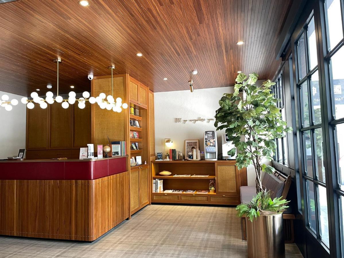 River Inn Station 高雄市 エクステリア 写真